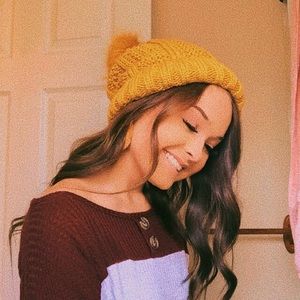 Meet your Posher, Abigail